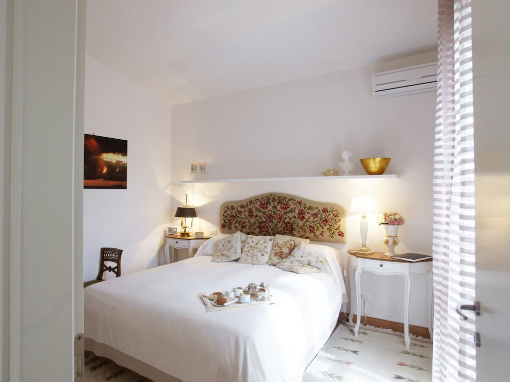 Villa Cassuto Maison De Charme Antignano  Zimmer foto